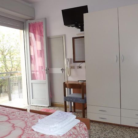 Hotel La Vela Bellaria-Igea Marina Ngoại thất bức ảnh